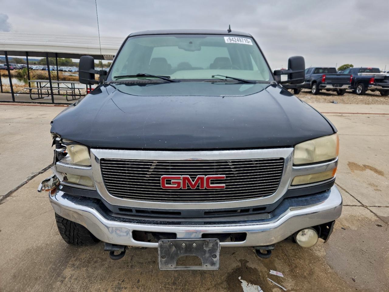 GMC Sierra K2500 Heavy Duty Image 5