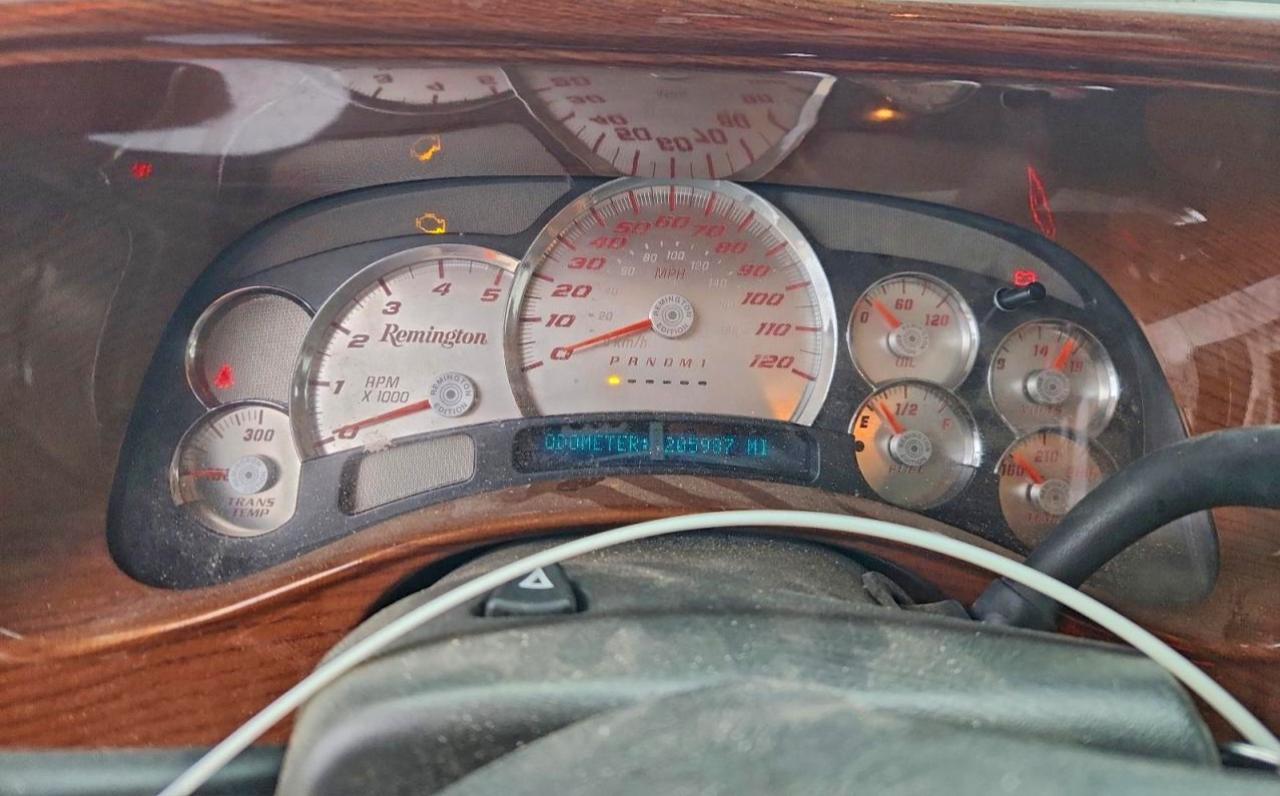 GMC Sierra K2500 Heavy Duty Image 11