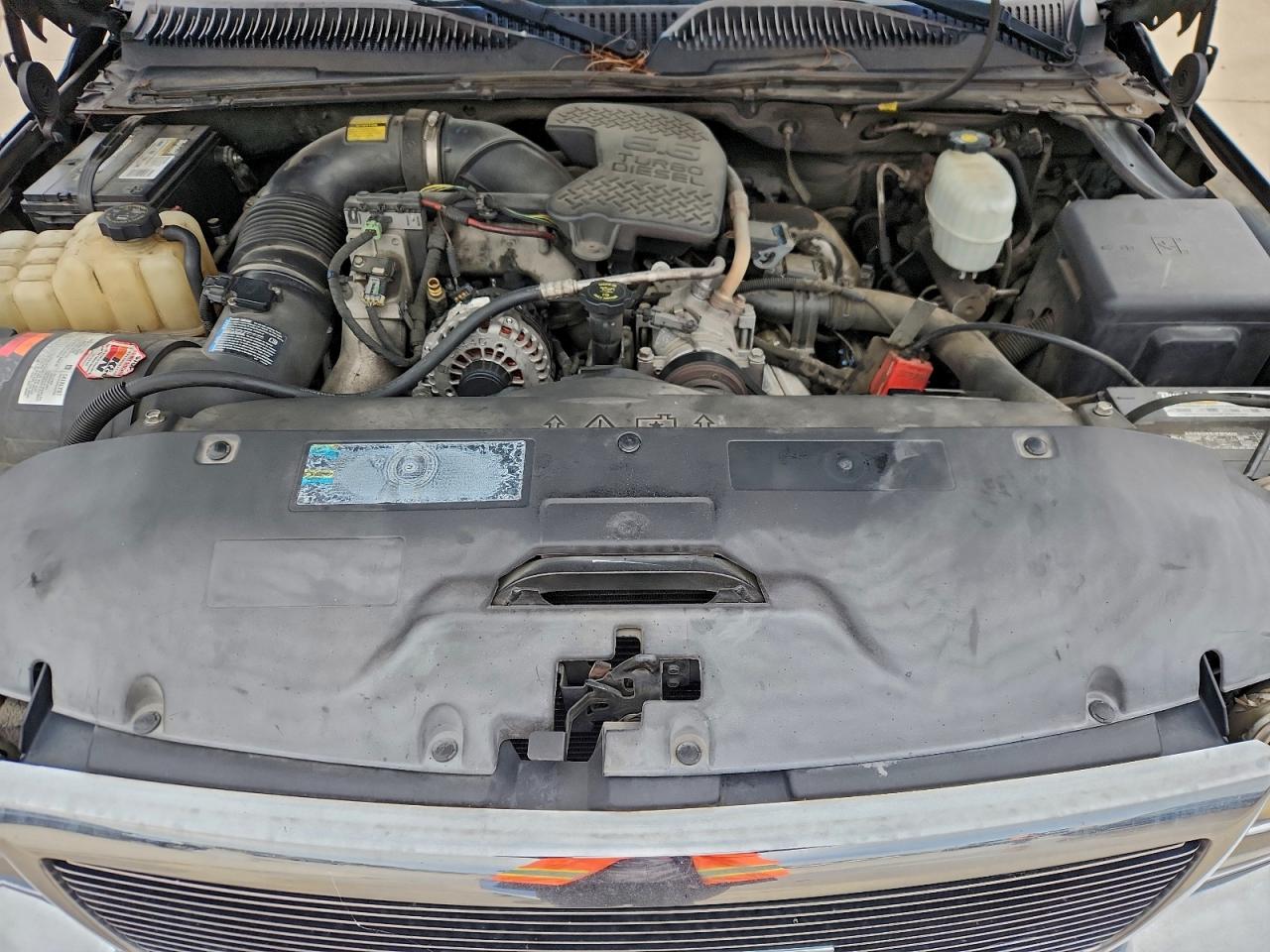 GMC Sierra K2500 Heavy Duty Image 10