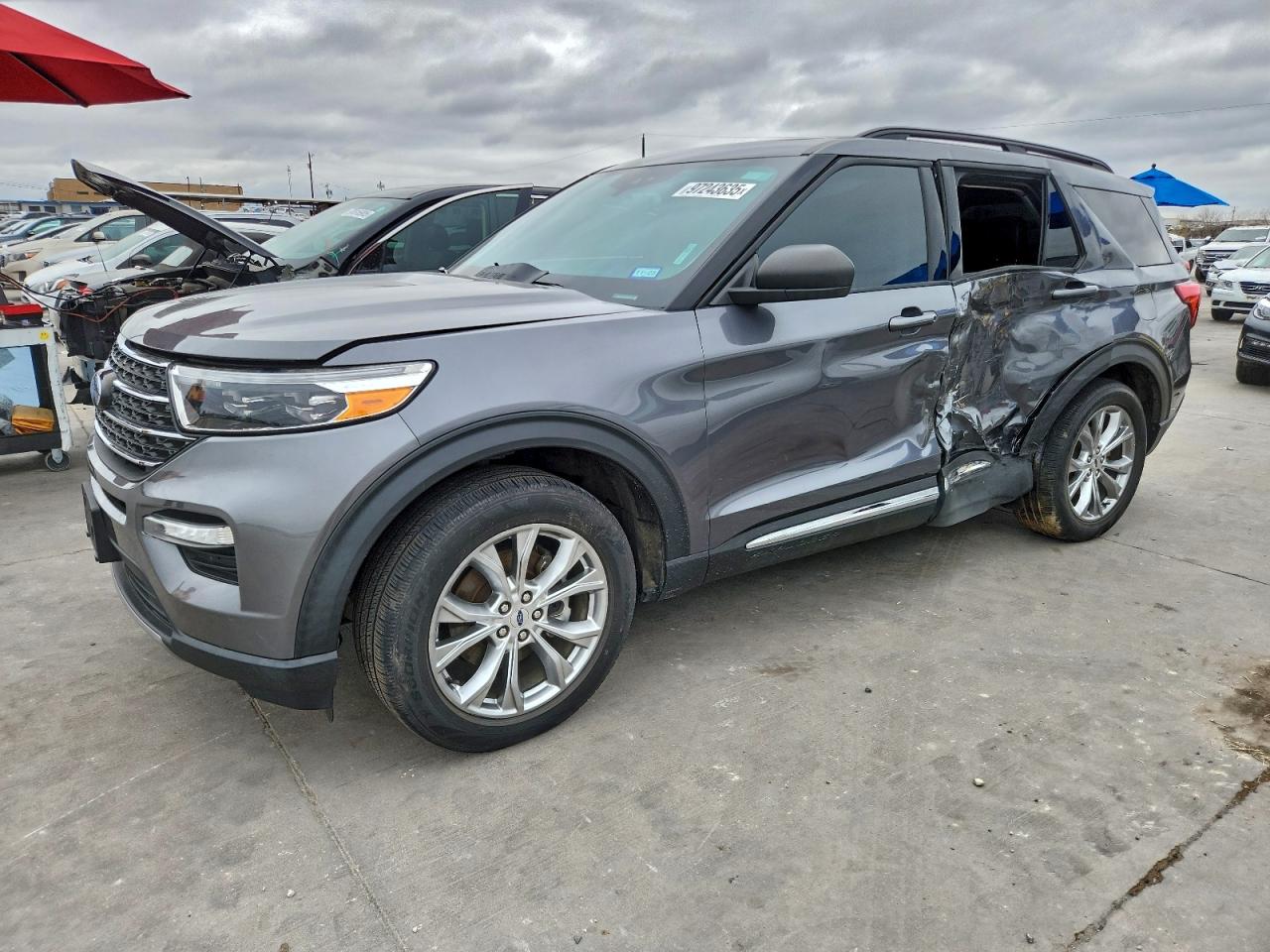 Ford Explorer Xlt Image 1