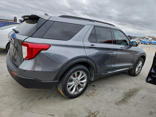 Ford Explorer Xlt Image 2