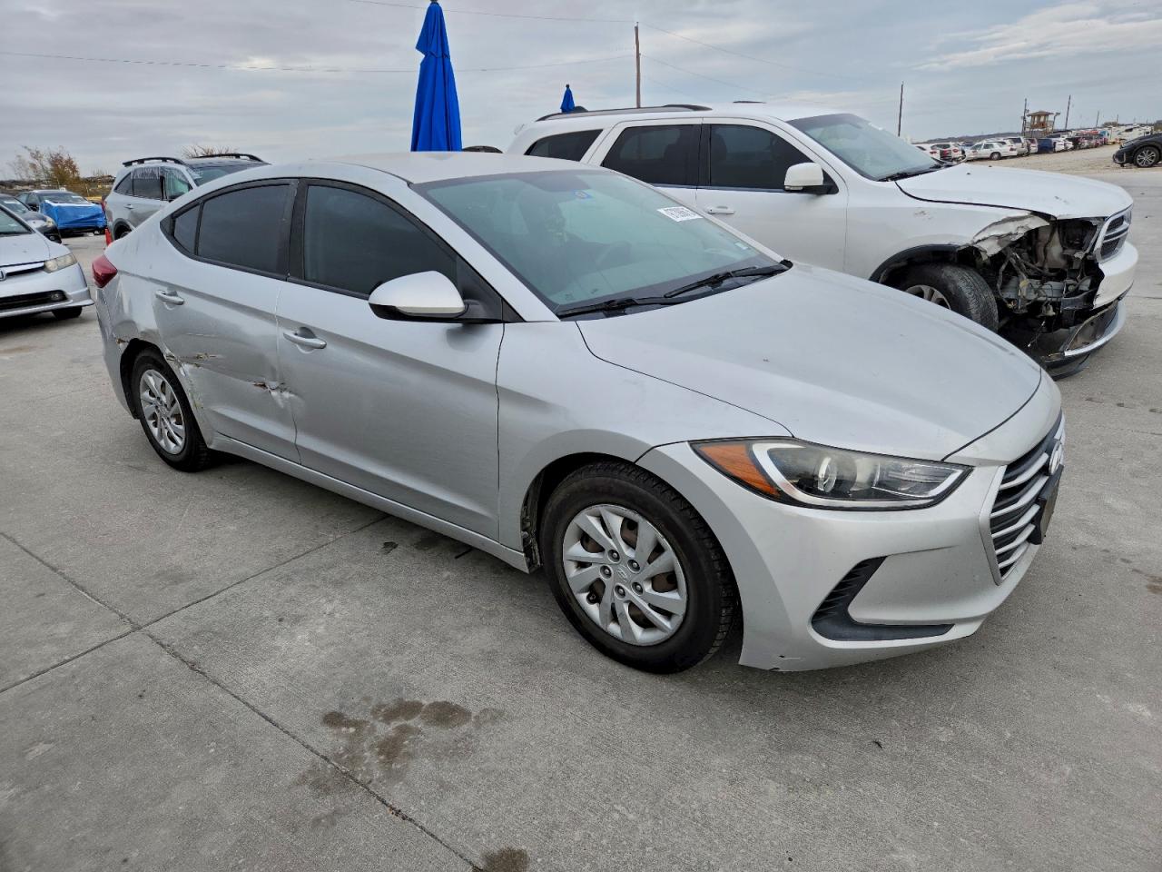Hyundai ELANTRA Se Image 5
