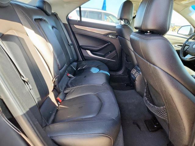 Cadillac CTS Image 8