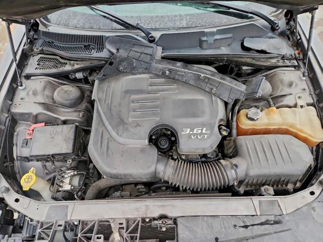 Dodge Challenger Sxt Image 4