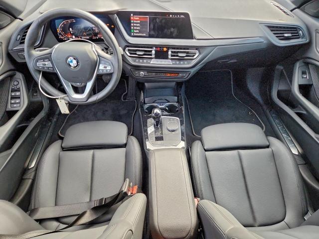 BMW 2 Series Image 6