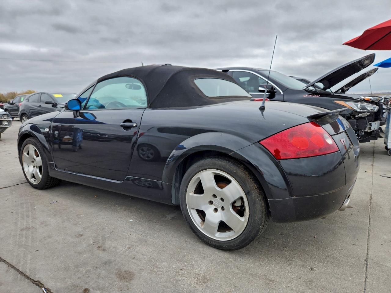 Audi TT Quattro Image 2