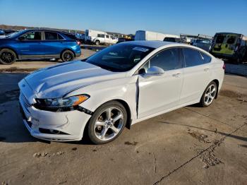  Salvage Ford Fusion