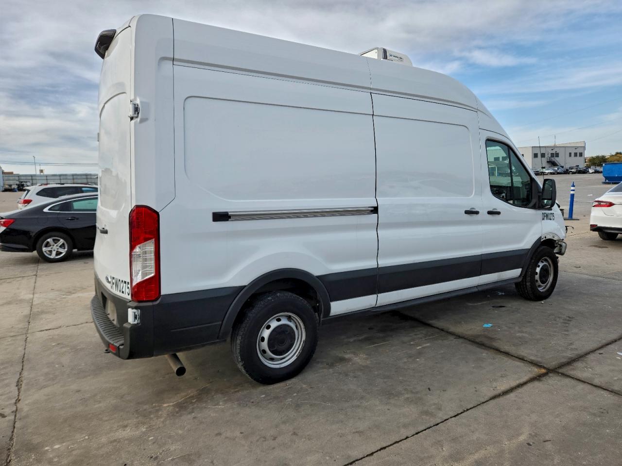Ford Transit T-250 Image 13