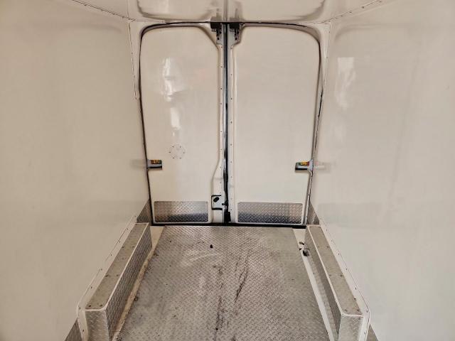 Ford Transit T-250 Image 8