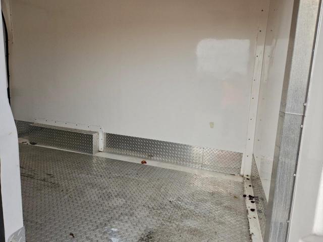 Ford Transit T-250 Image 12