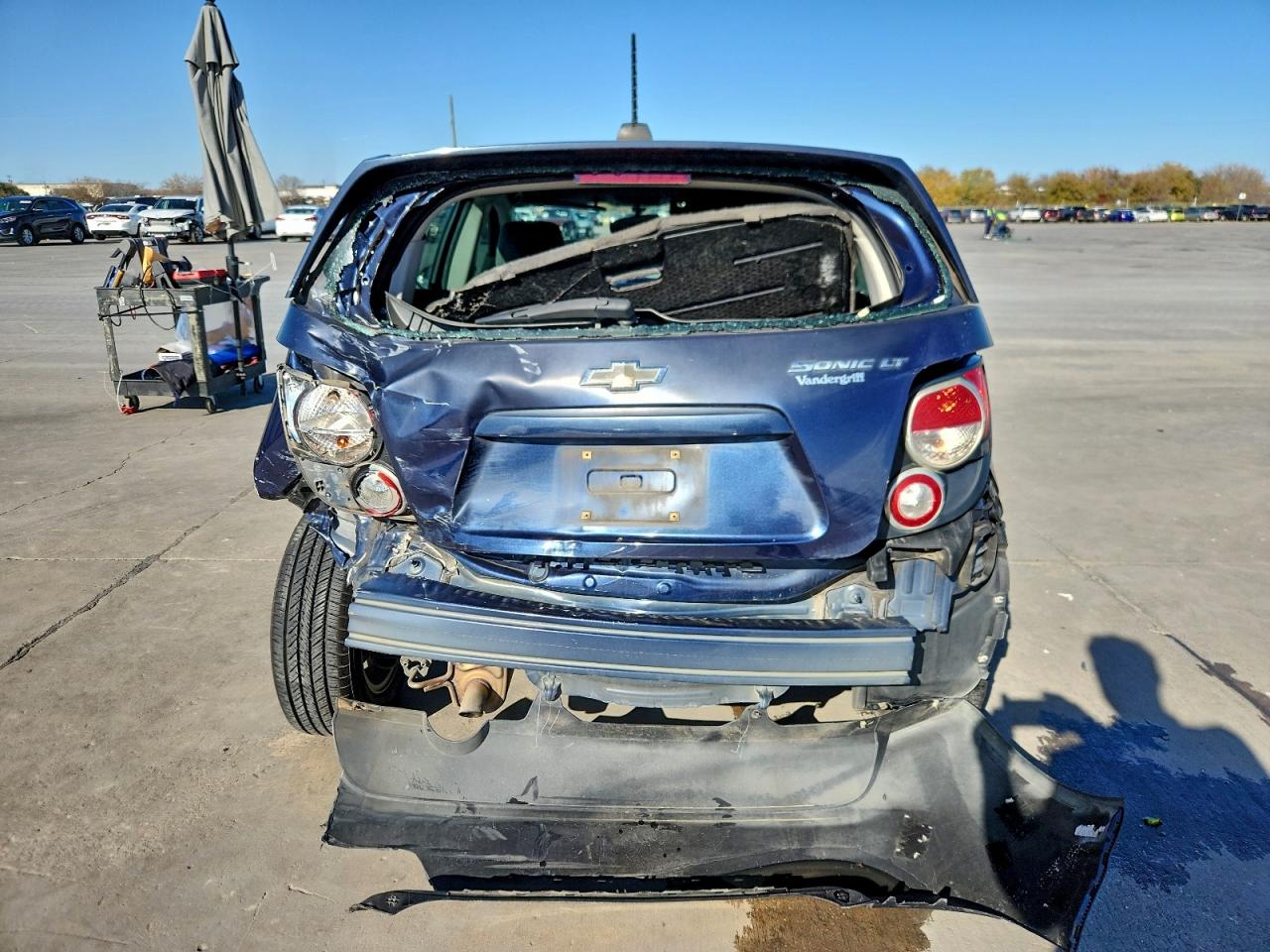 Chevrolet Sonic Lt Image 12