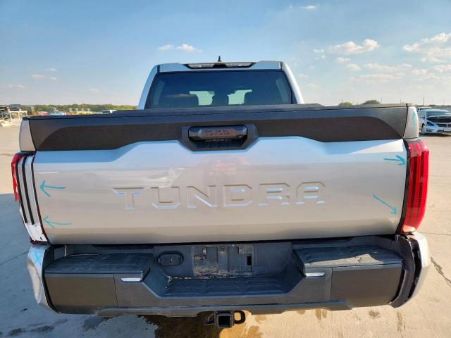 Toyota Tundra Crewmax Sr Image 5