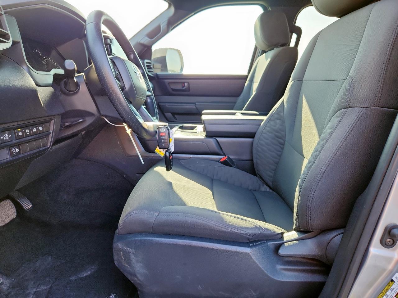 Toyota Tundra Crewmax Sr Image 7