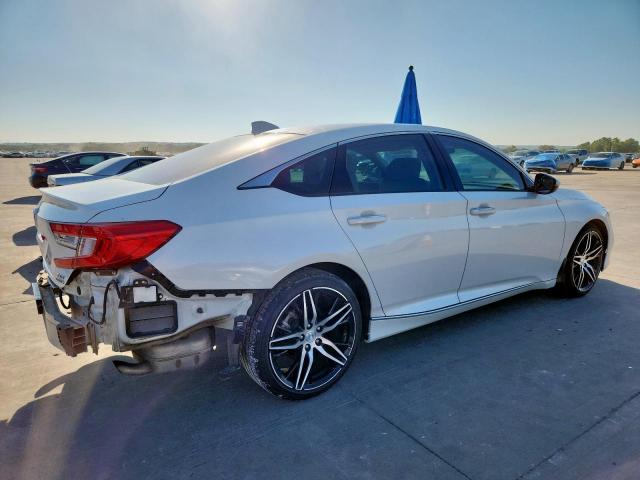 Honda Accord Touring Image 6