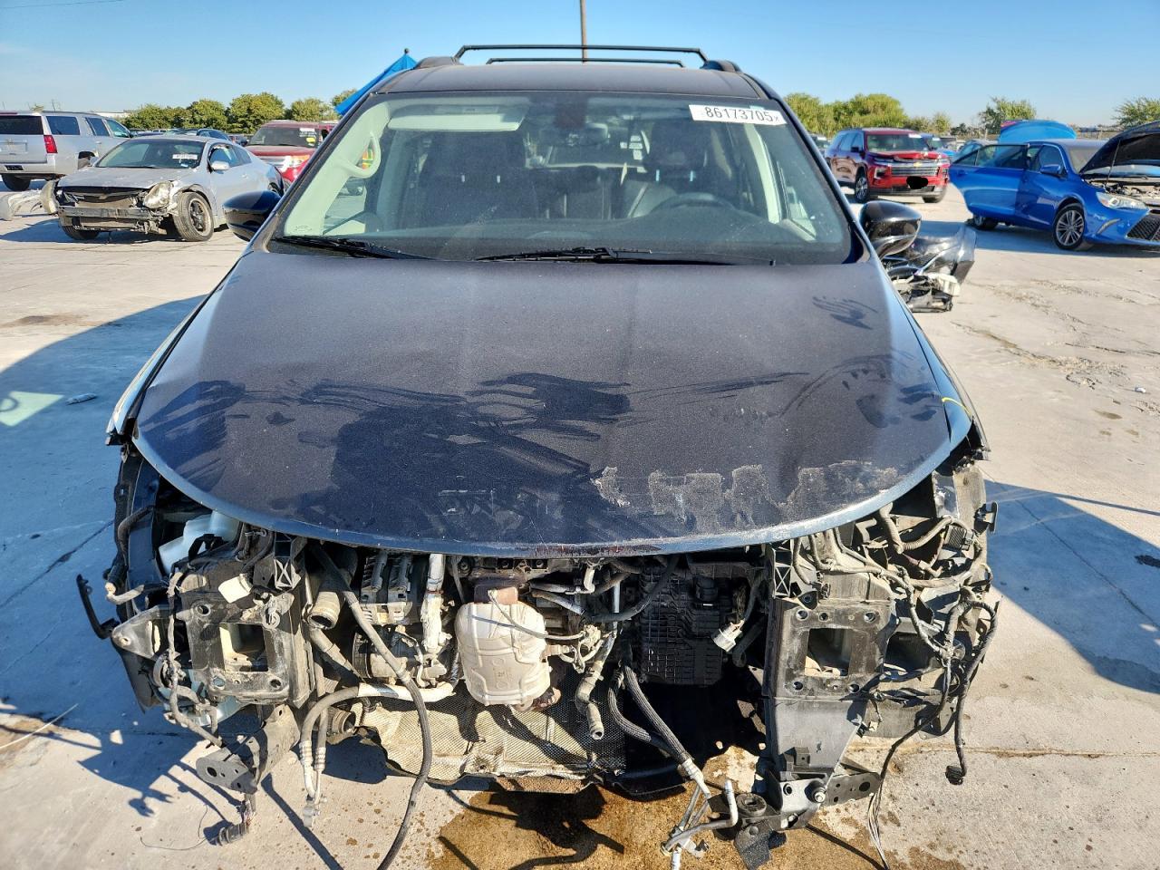 Chrysler Pacifica Touring L Image 12