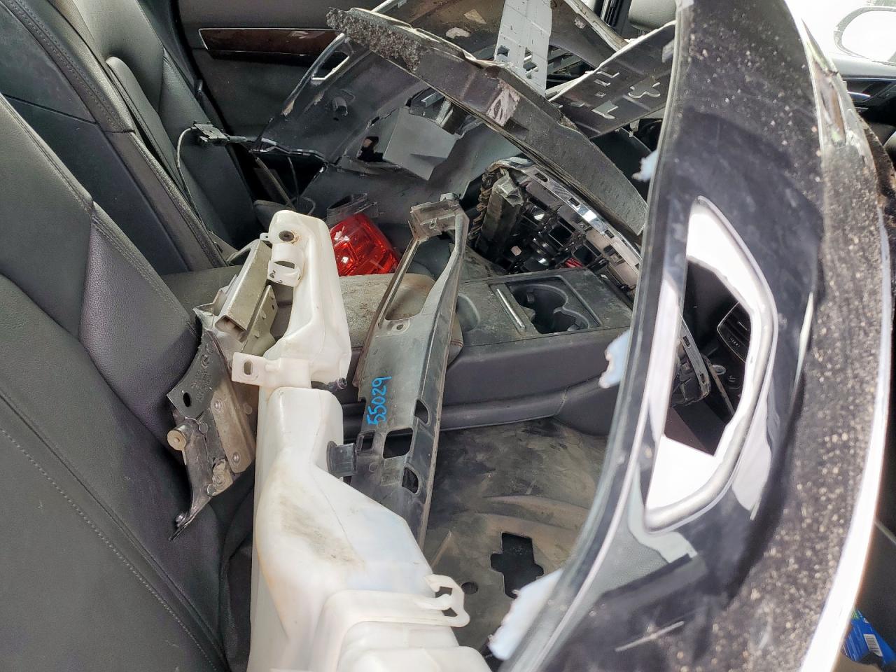 Audi A8 L Quattro Image 12