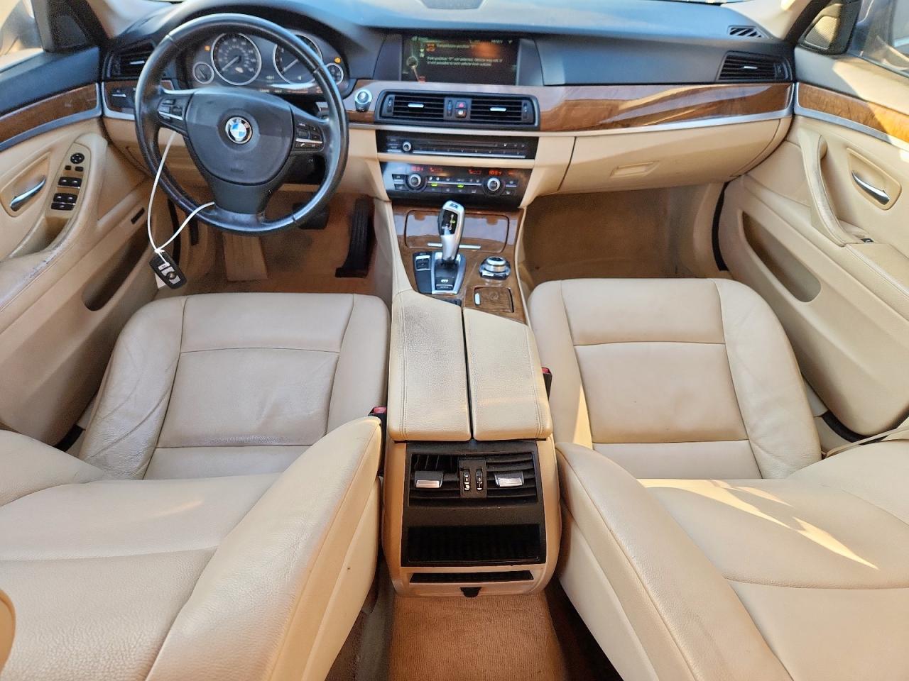 BMW 5 Series I Image 10