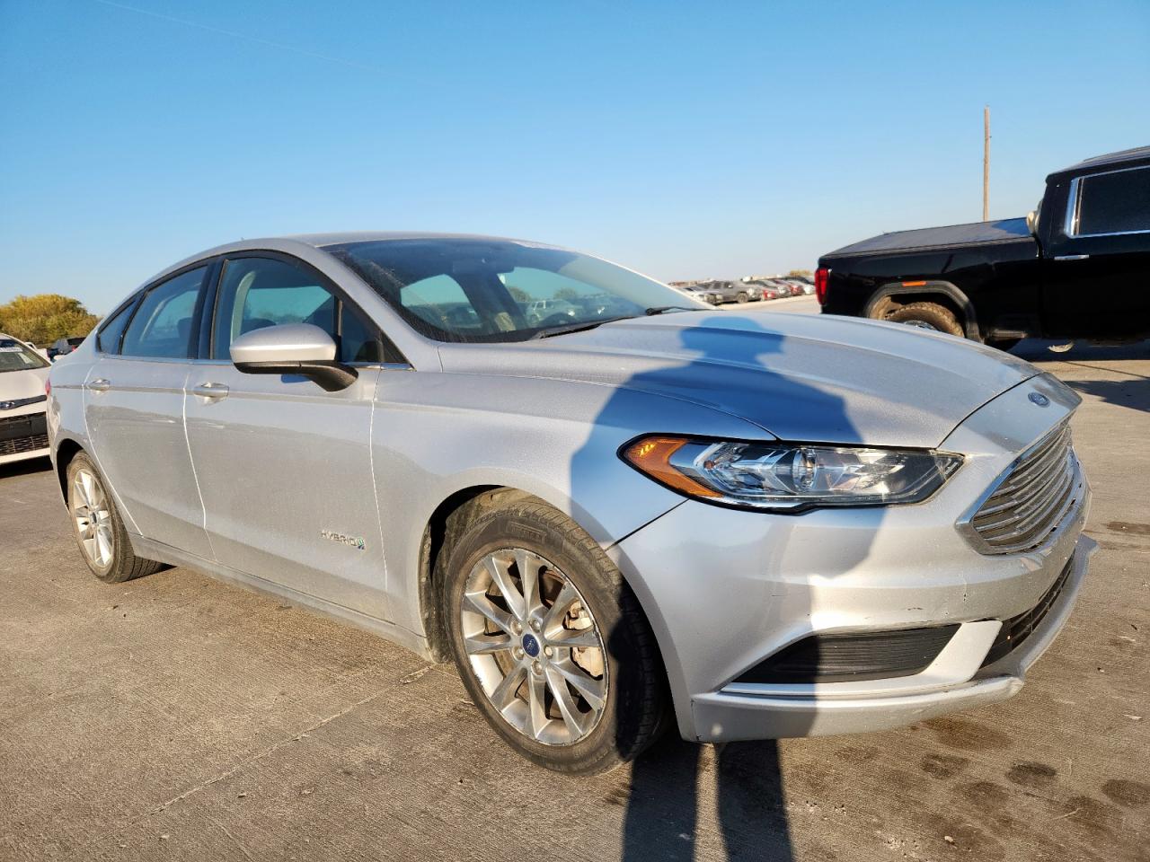 Ford Fusion Se Hybrid Image 6