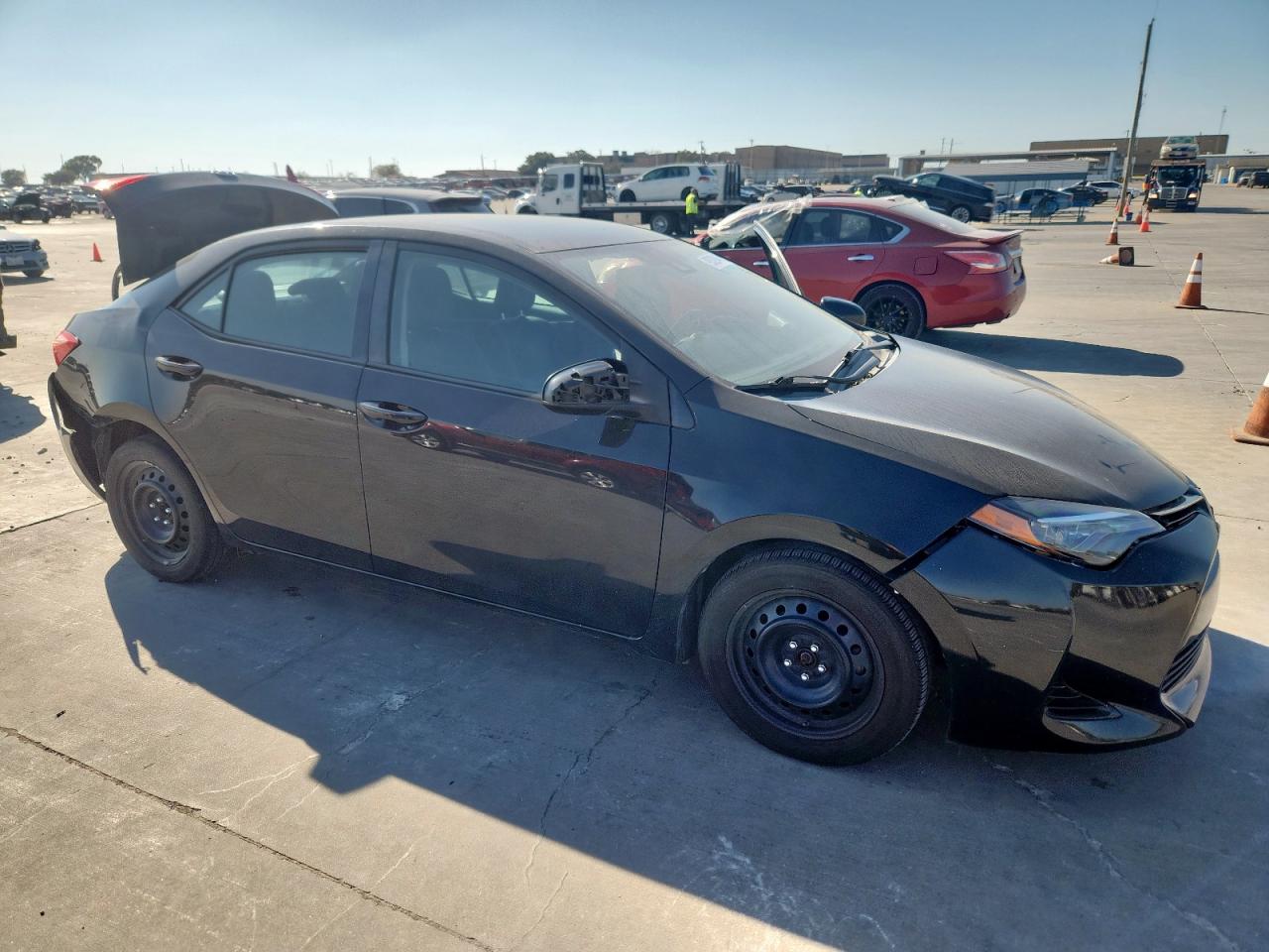 Toyota Corolla L Image 6