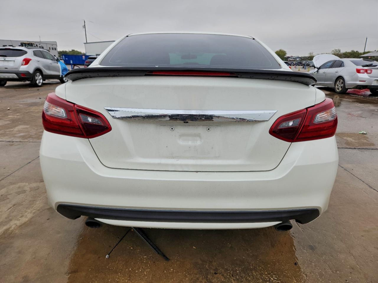 Nissan Altima 2.5 Image 7