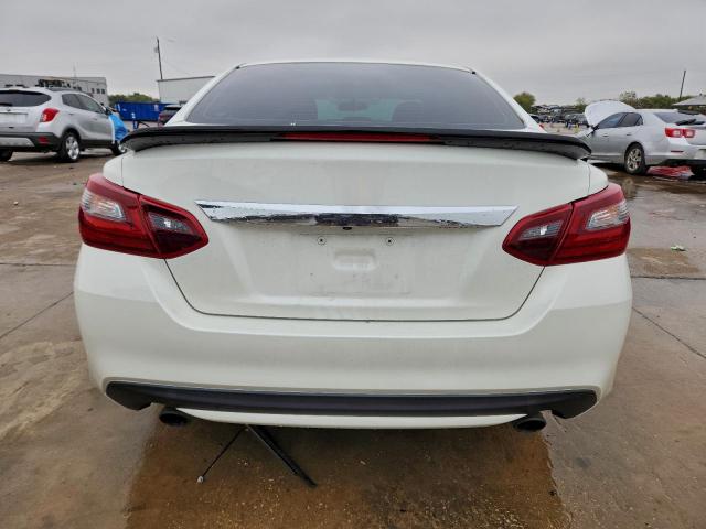 Nissan Altima 2.5 Image 7