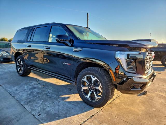 GMC Yukon At4 Image 4