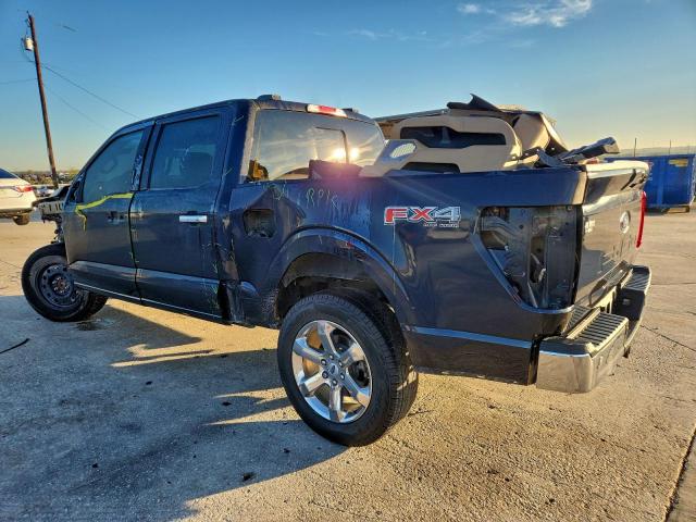 Ford F-150 Supercrew Image 8