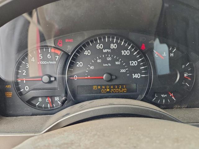 Nissan Titan Xe Image 8