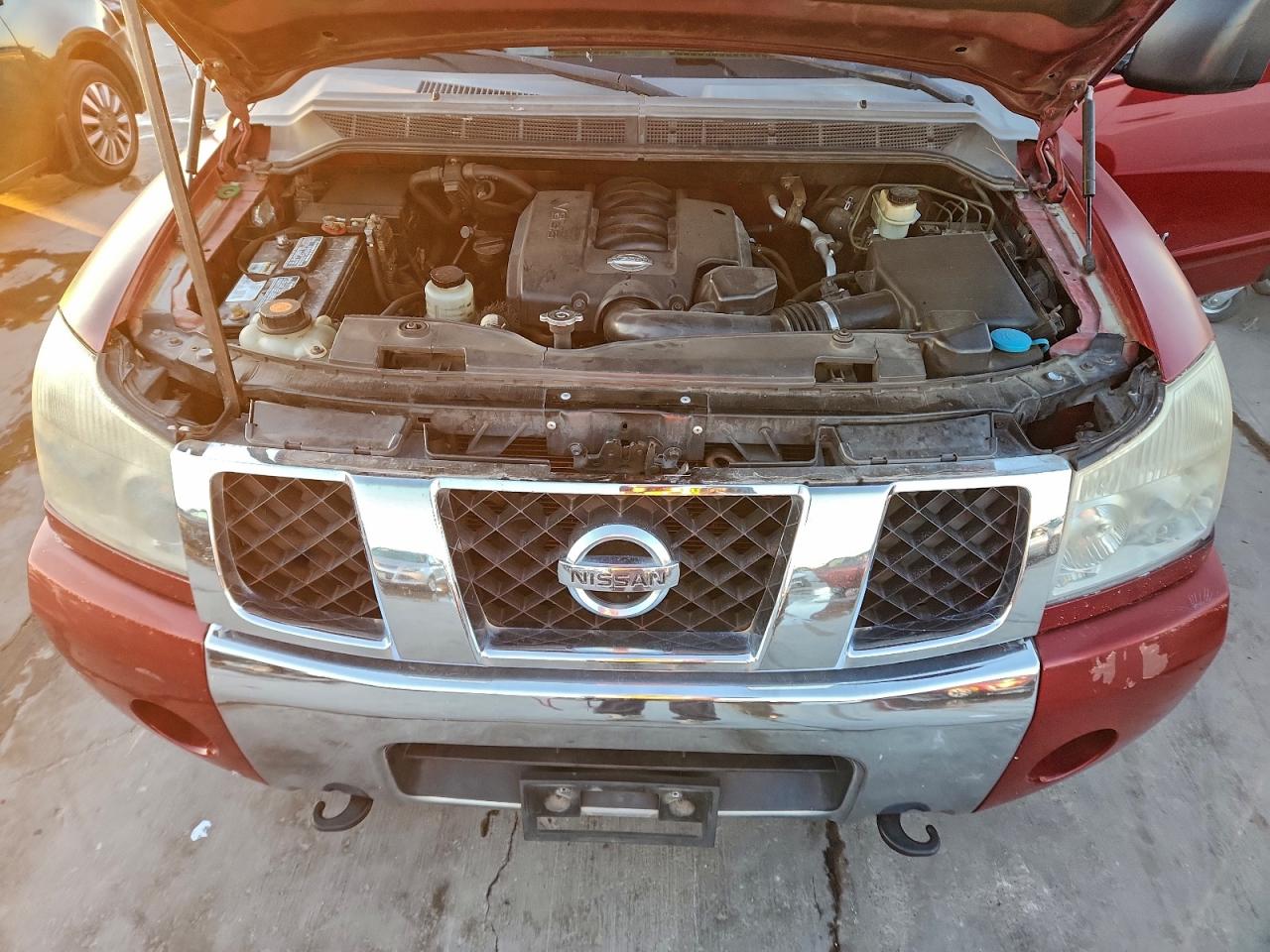 Nissan Titan Xe Image 11