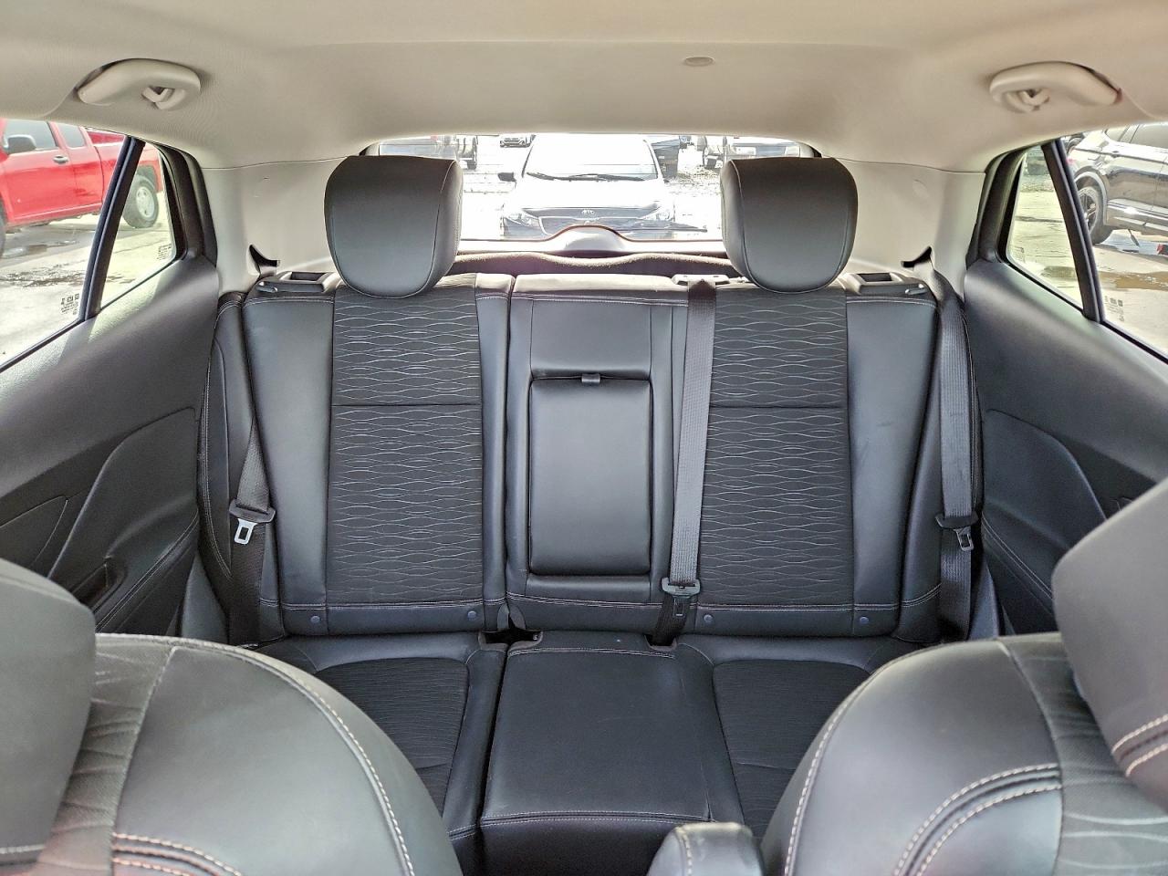 Buick Encore Convenience Image 10