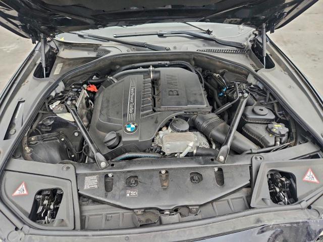 BMW 5 Series Xi Image 8