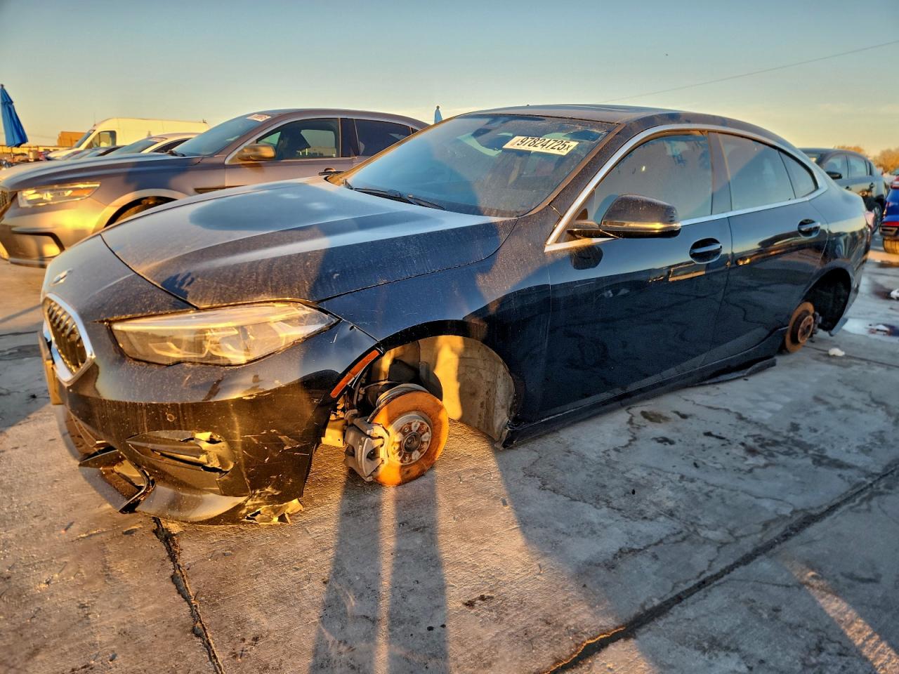 BMW 2 Series Image 1