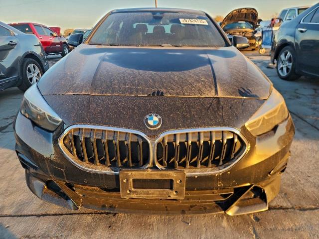 BMW 2 Series Image 2