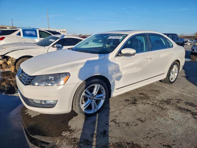  Salvage Volkswagen Passat