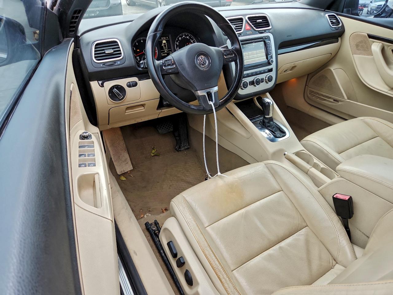 Volkswagen Eos Lux Image 11