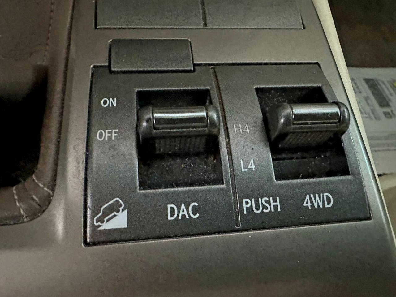 Lexus Gx 460 Image 11