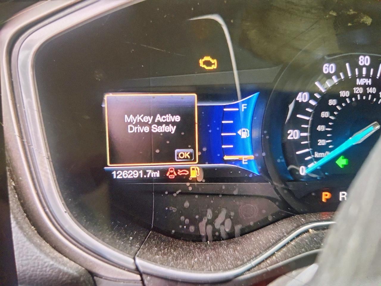 Ford Fusion Se Image 4