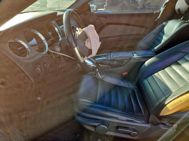 Ford Mustang Image 12