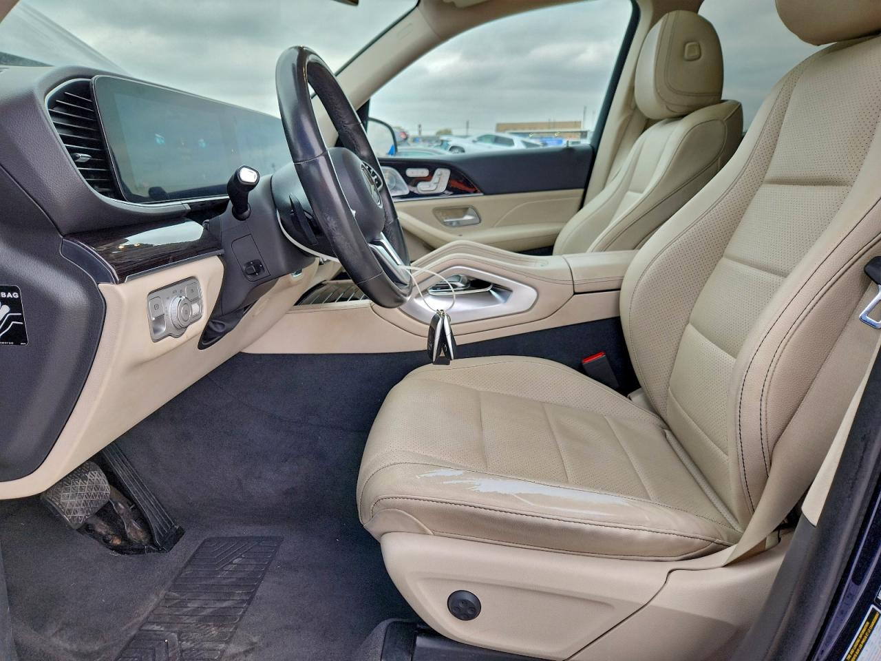 Mercedes-Benz GLE 350 Image 4