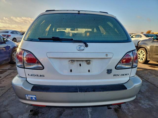 Lexus RX 300 Image 4