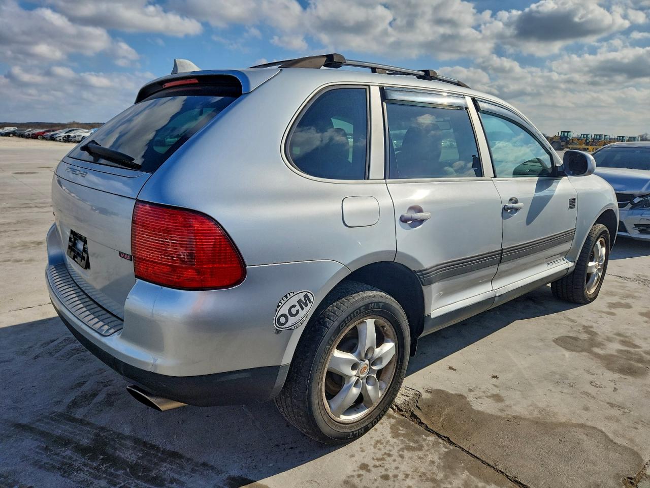 Porsche Cayenne S Image 6