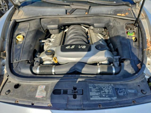 Porsche Cayenne S Image 2