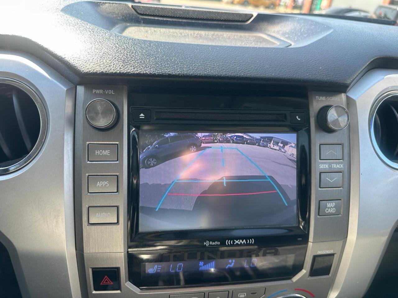 Toyota Tundra Crewmax Limited Image 4