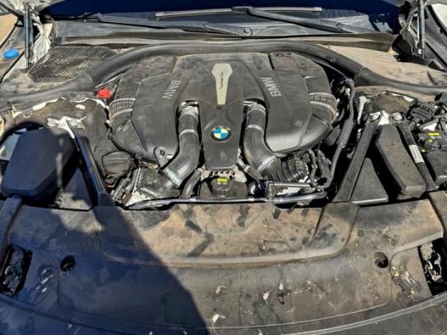 BMW 7 Series I Image 11