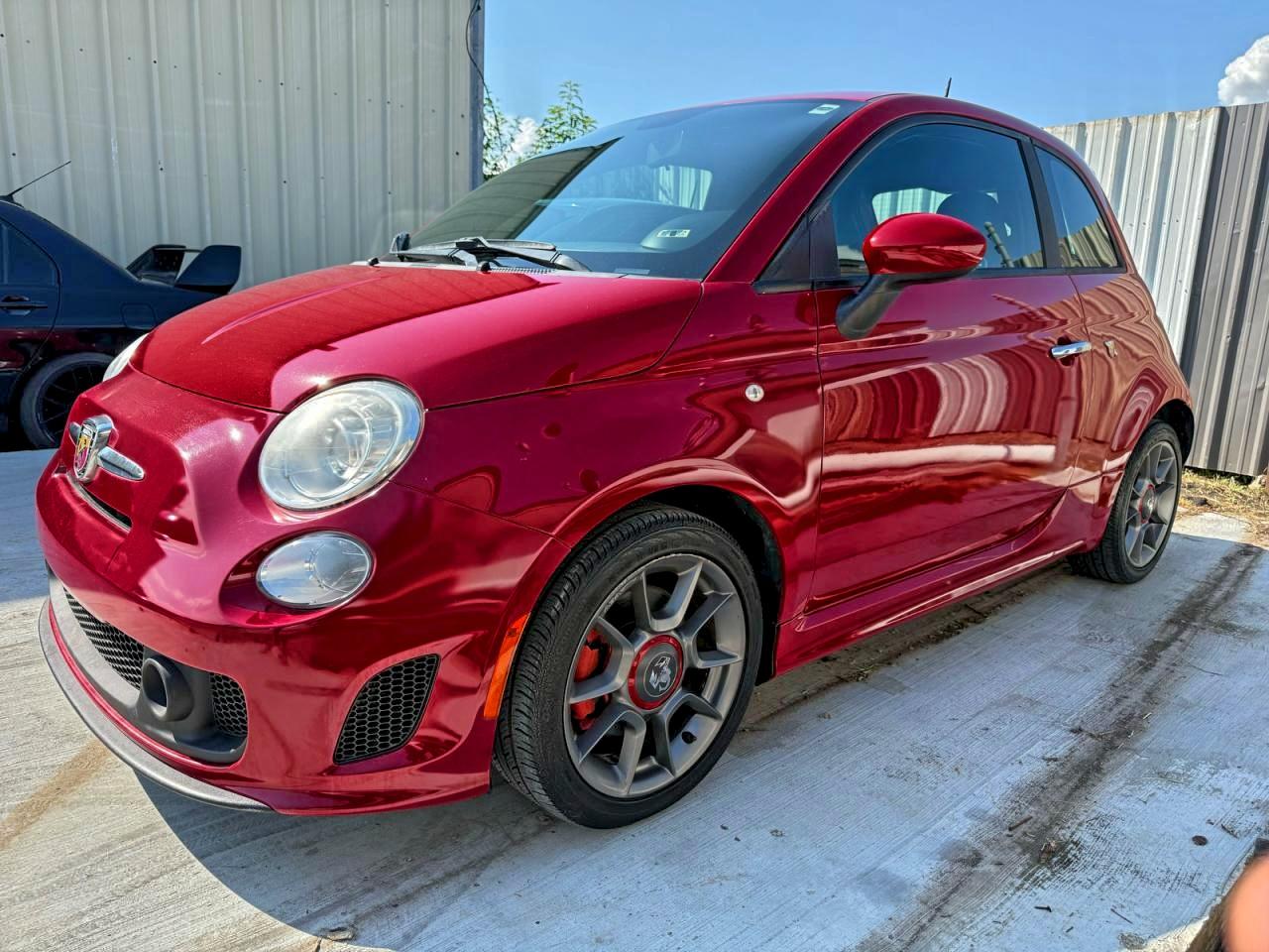 FIAT 500 Abarth Image 3
