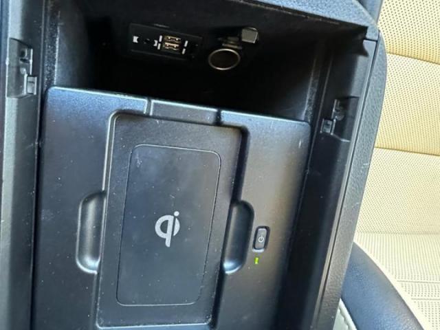 Lexus NX 300h Image 9