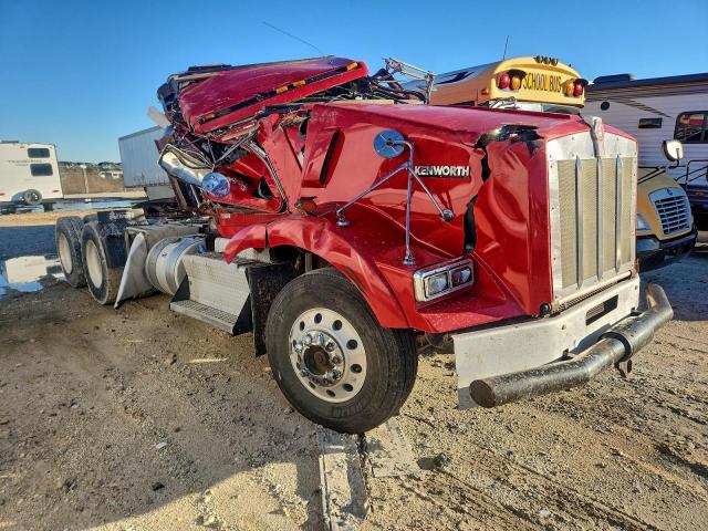  Salvage Kenworth Constructi