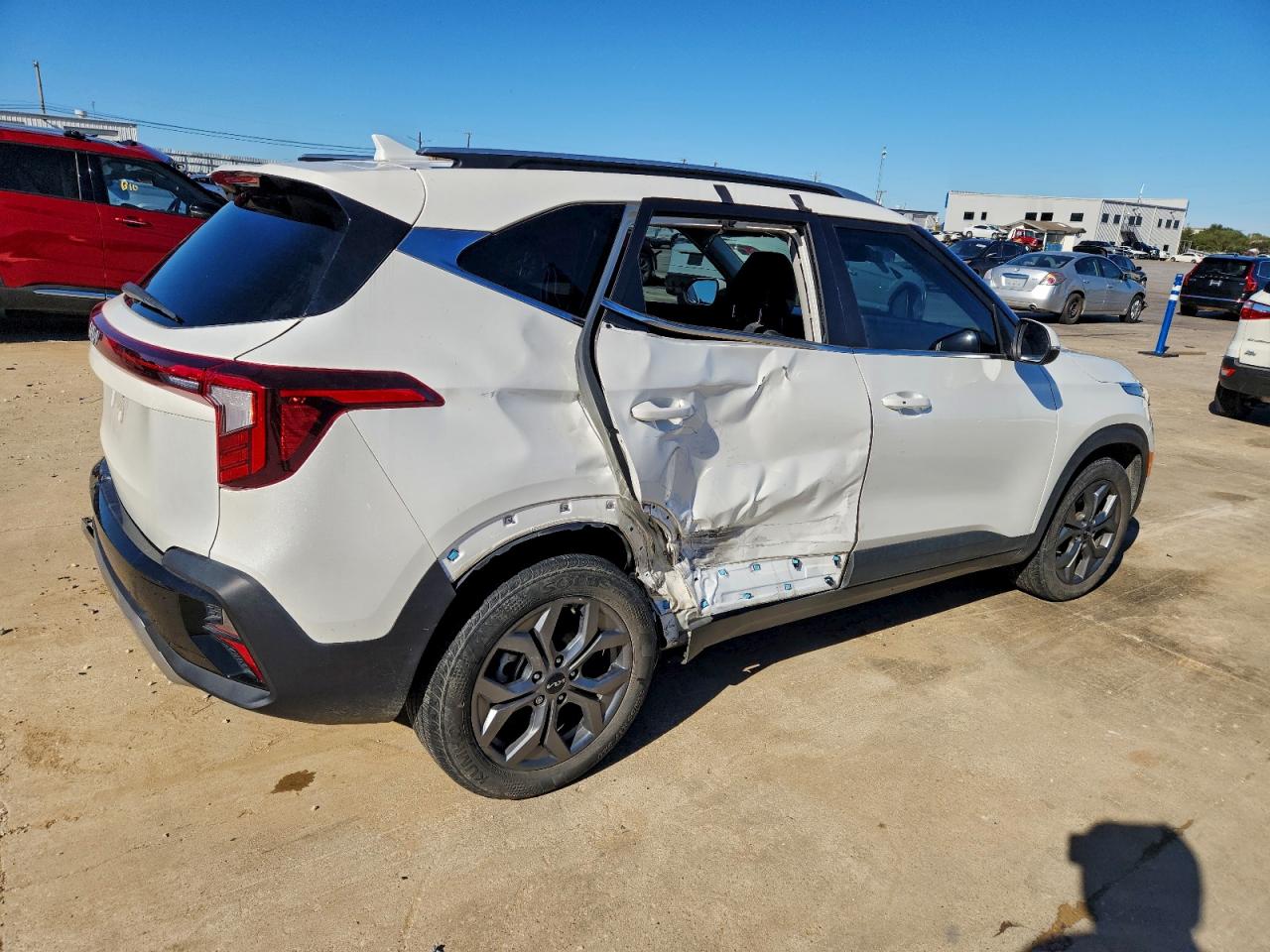 Kia Seltos S Image 2