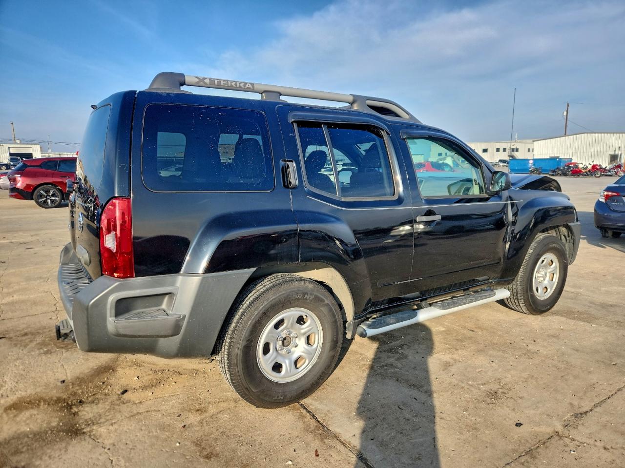 Nissan Xterra X Image 7