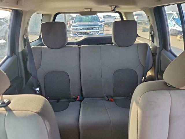 Nissan Xterra X Image 9